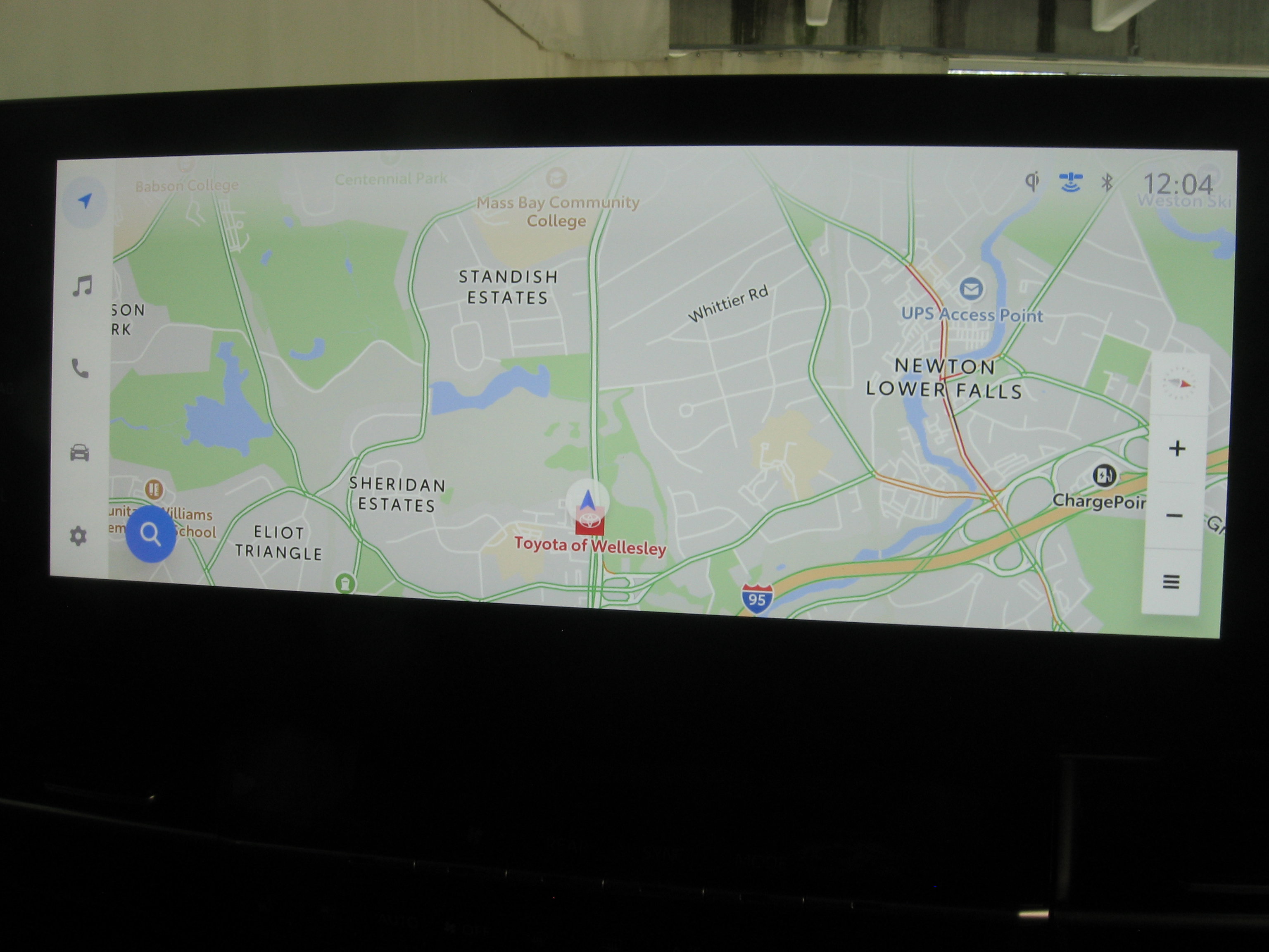 Used 2025 Toyota Sienna Platinum image 6