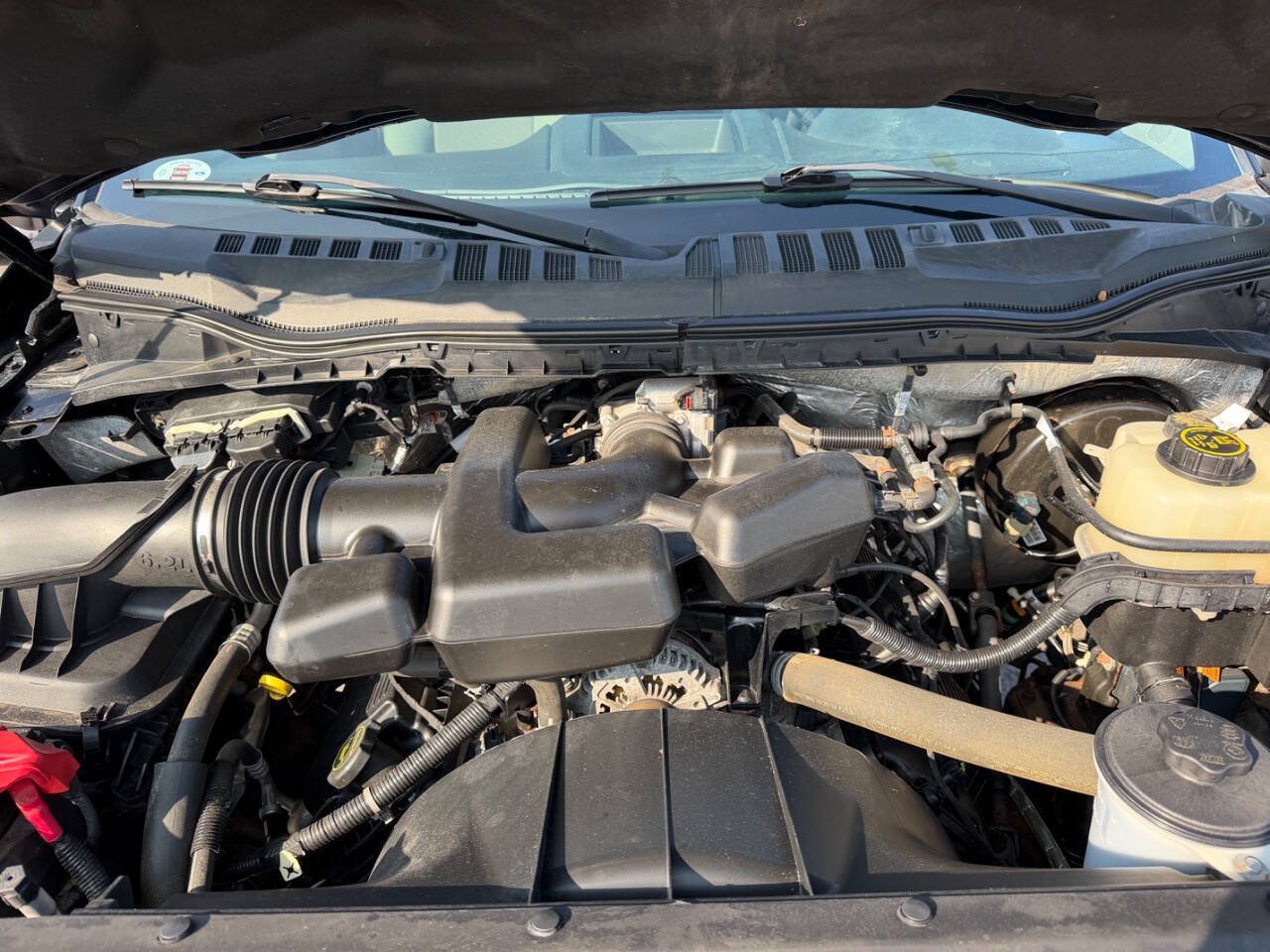 Used 2017 Ford F250 XL w/ Power Equipment Group AWD/4WD image 23