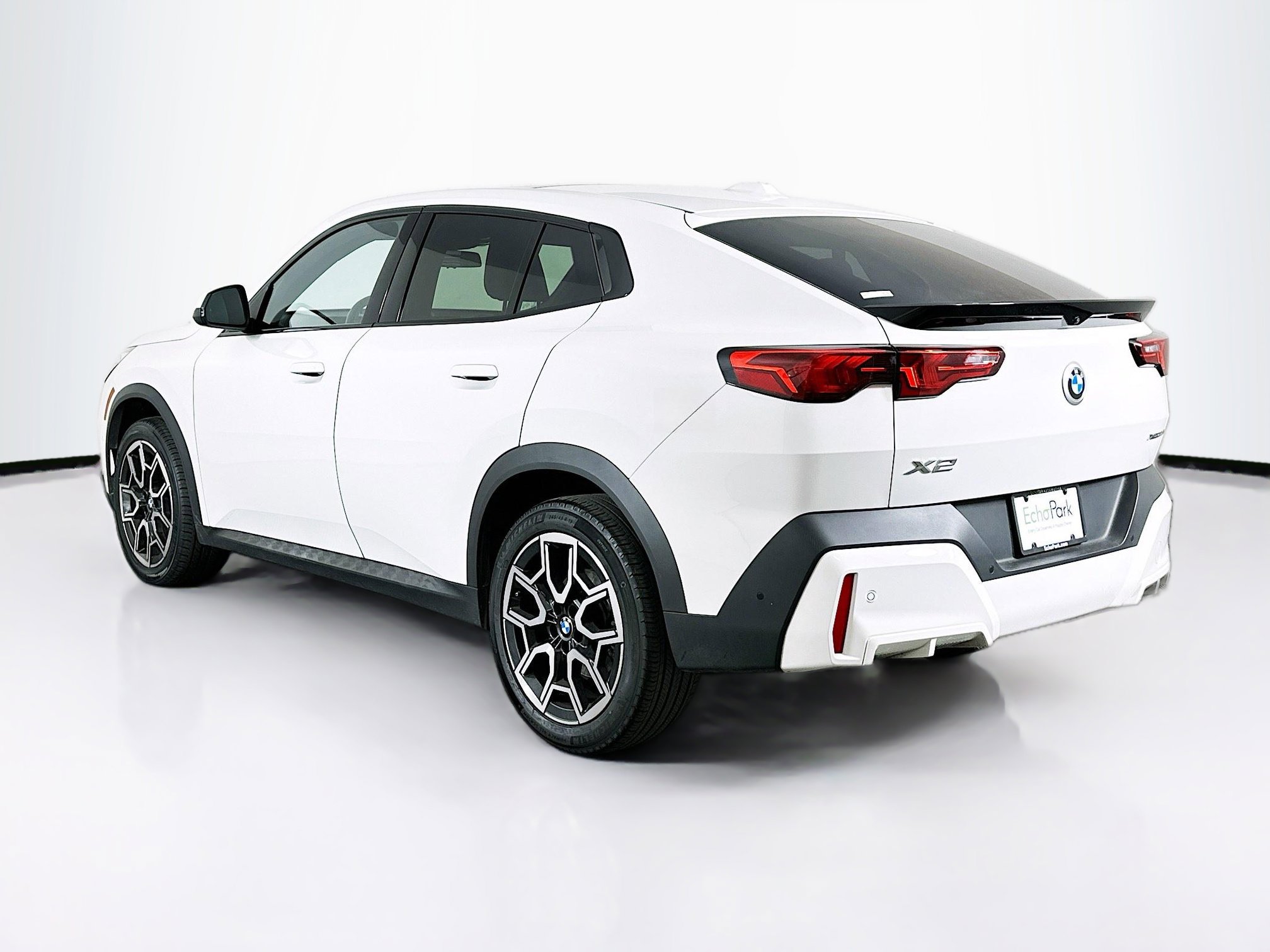 Used 2025 BMW X2 xDrive28i image 5