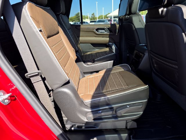 New 2026 GMC Yukon Denali Ultimate w/ LPO, Illumination Package AWD/4WD image 25