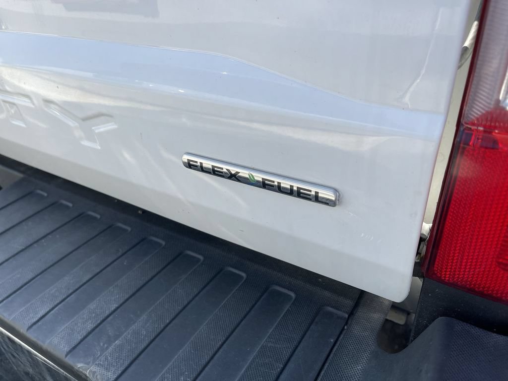 Used 2022 Ford F250 XL w/ Power Equipment Group AWD/4WD image 9