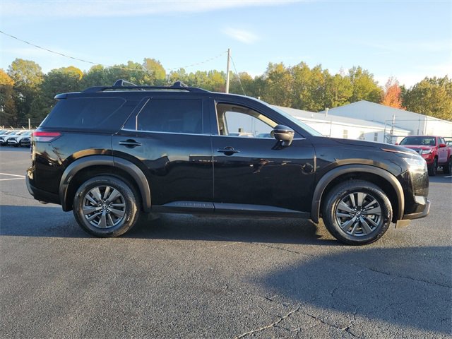Certified 2022 Nissan Pathfinder SV video 2
