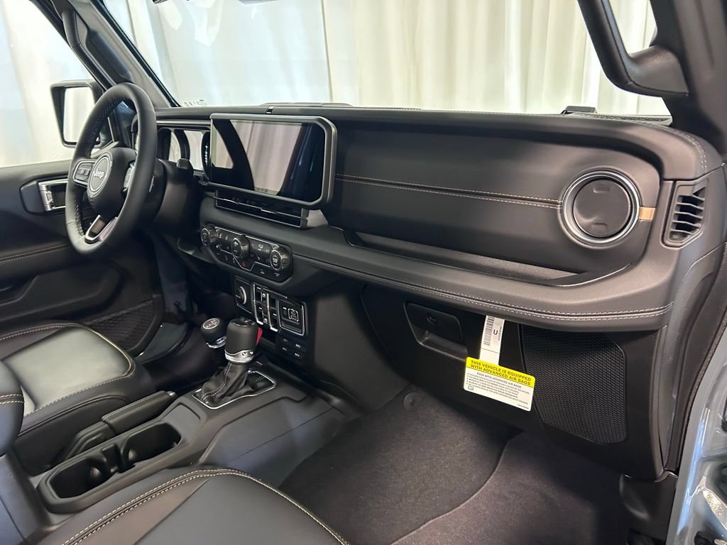 New 2026 Jeep Gladiator Sport AWD/4WD image 21