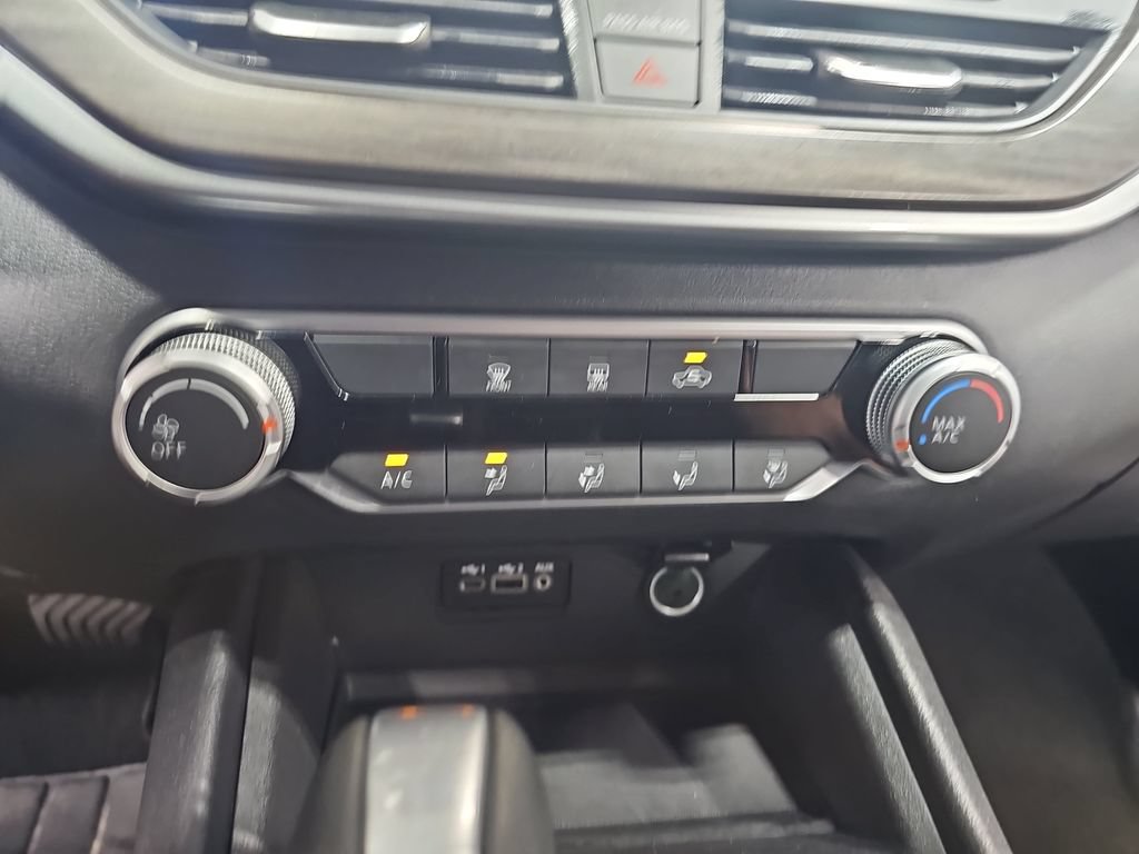 Certified 2025 Nissan Altima 2.5 SV FWD image 20
