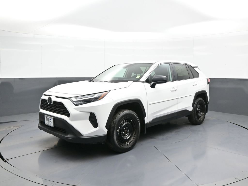 Certified 2024 Toyota RAV4 LE AWD/4WD image 10