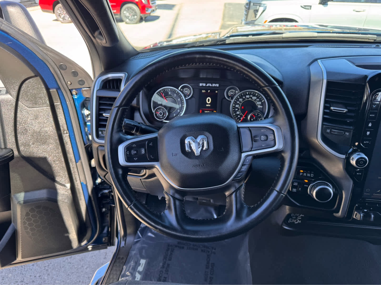 Used 2024 RAM 2500 Big Horn w/ Sport Appearance Package image 15