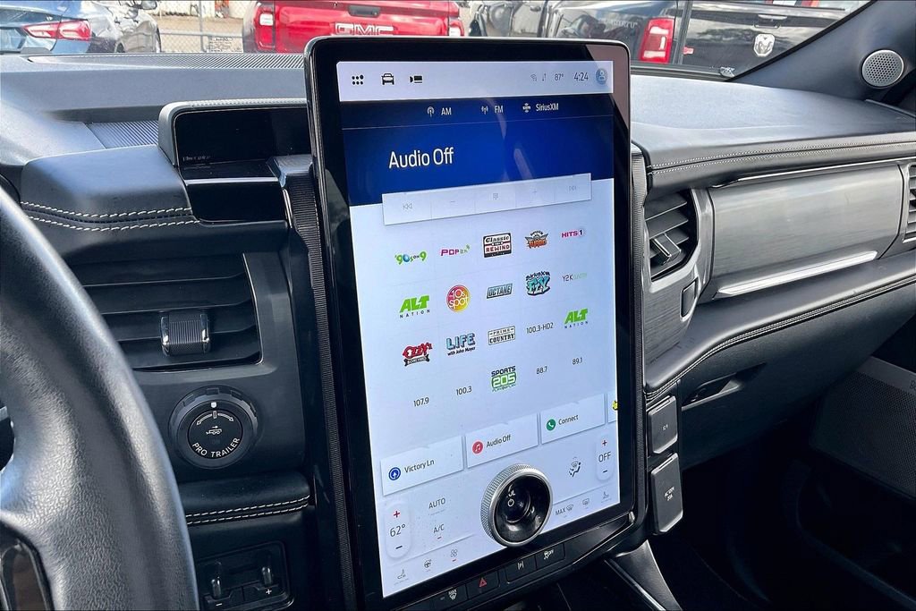 Used 2023 Ford F150 Lightning Platinum image 24