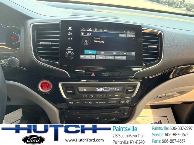 Used 2019 Honda Pilot Touring image 28