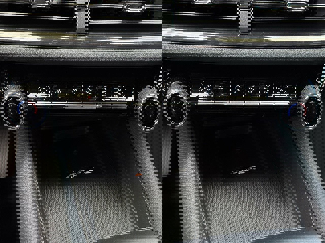 New 2026 Chevrolet Equinox EV RS image 15