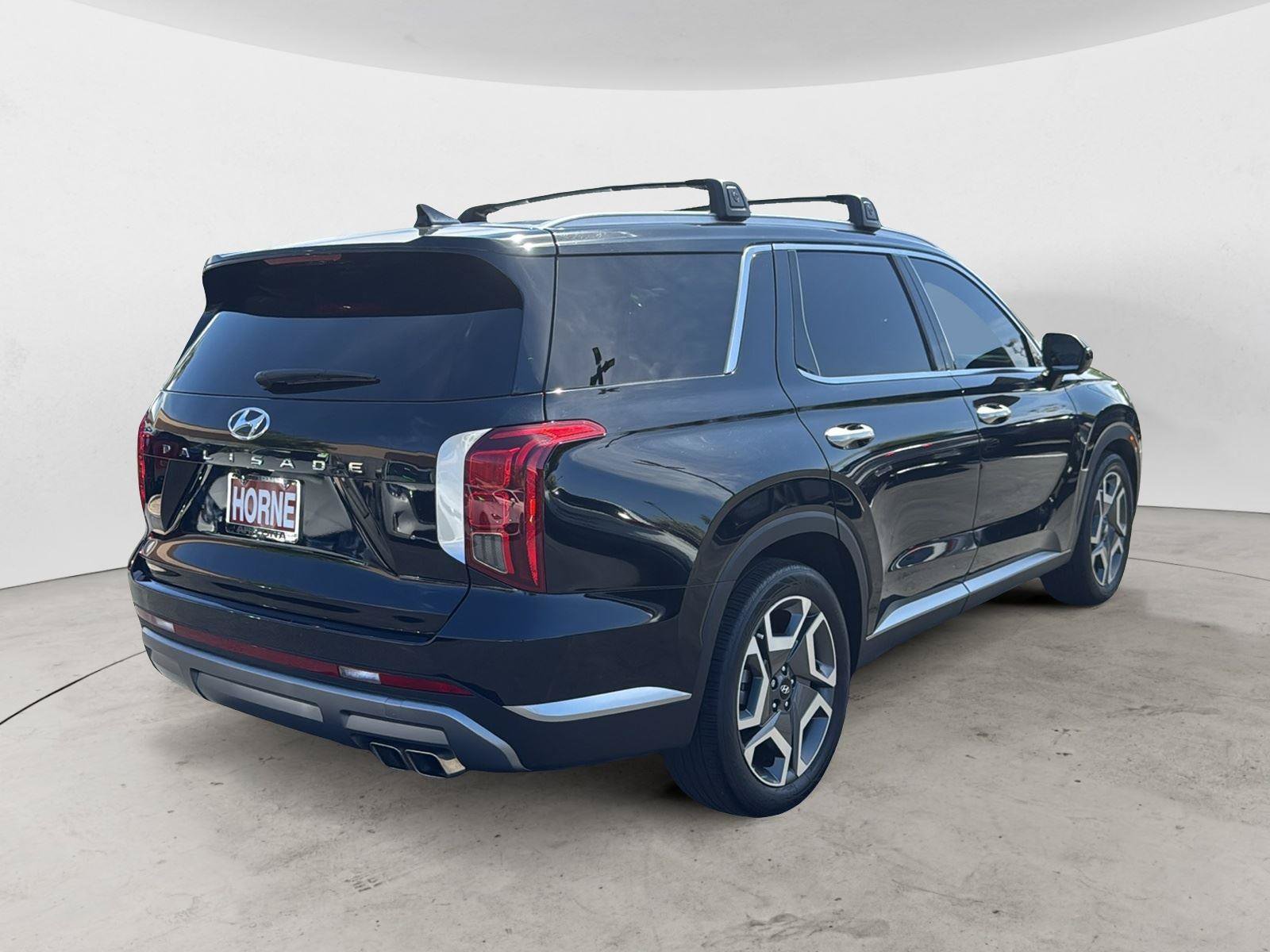 Used 2024 Hyundai Palisade SEL FWD image 5