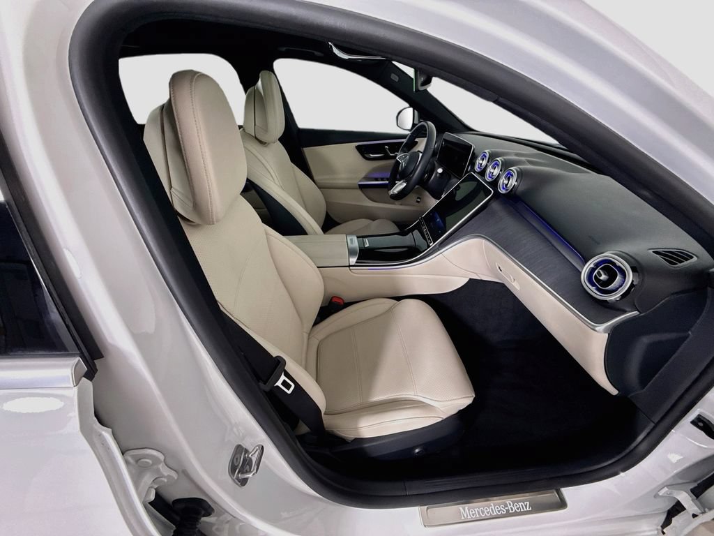 Certified 2025 Mercedes-Benz C 300 Sedan image 21