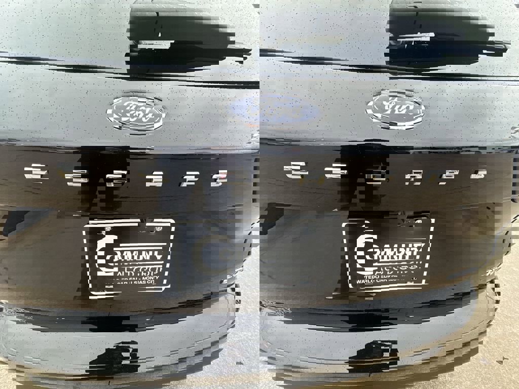 Used 2024 Ford Escape ST-Line w/ Tech Pack #1 image 8