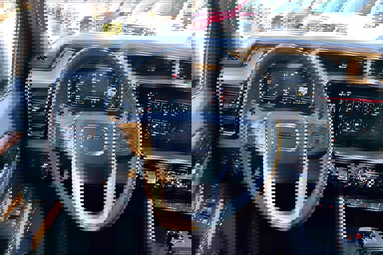 Used 2023 GMC Sierra 1500 Denali w/ Denali Reserve Package image 6