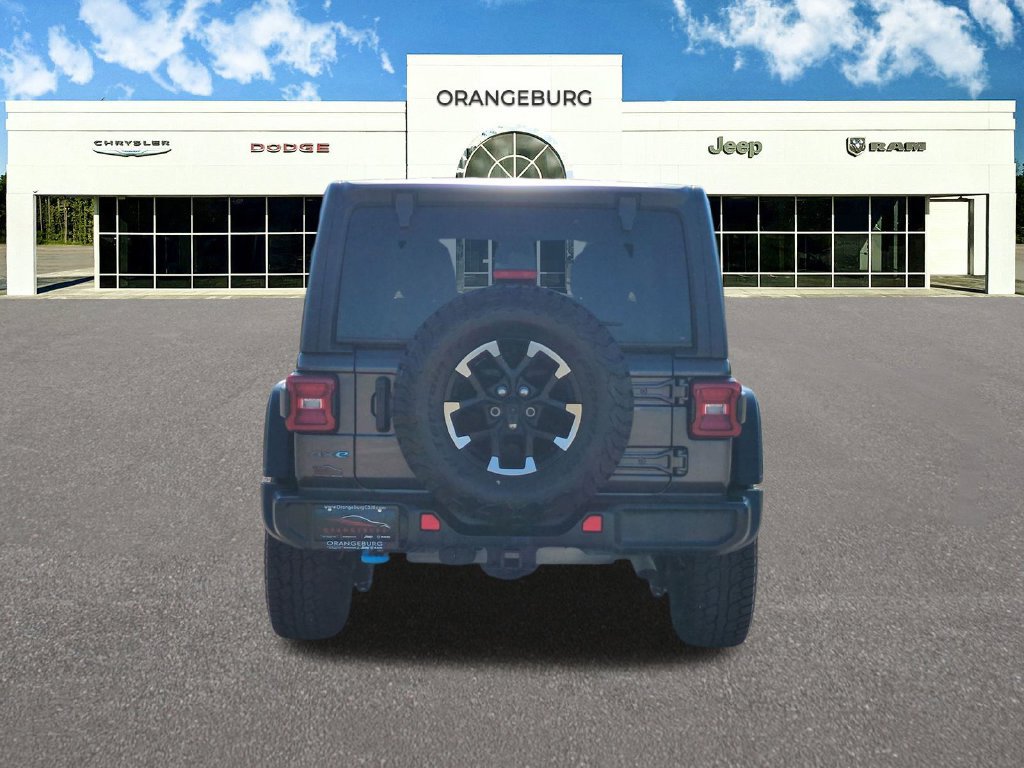 Used 2024 Jeep Wrangler Unlimited Rubicon 4xe AWD/4WD image 7