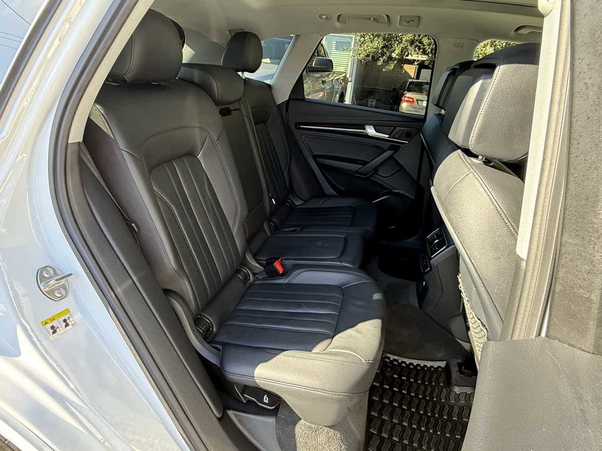Used 2018 Audi Q5 2.0T Premium Plus w/ Premium Plus Package image 13