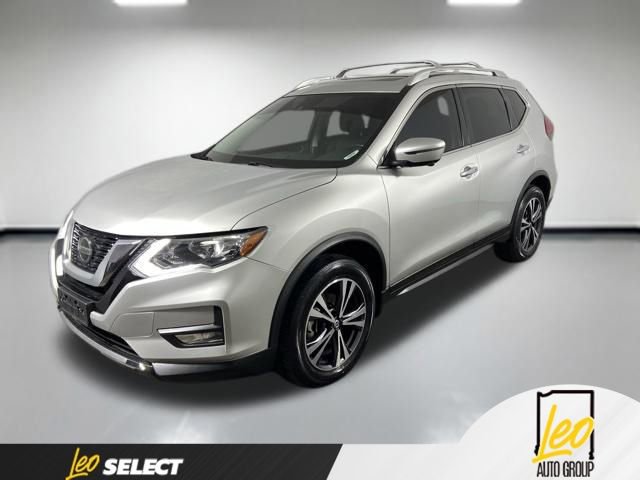 Used 2020 Nissan Rogue SV w/ Sun & Sound Touring Package AWD/4WD image 1