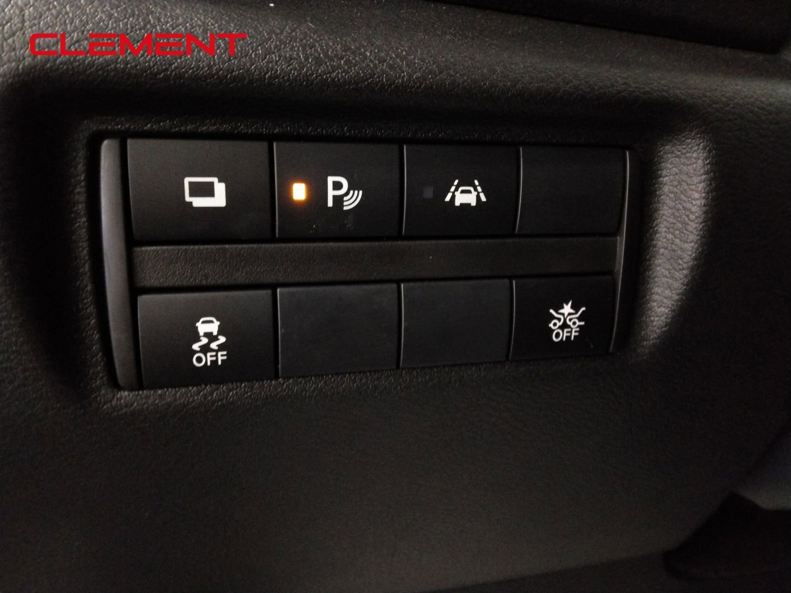 Used 2024 Nissan Versa S w/ Trunk Package image 18