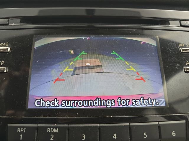 Used 2015 Nissan Rogue S image 16