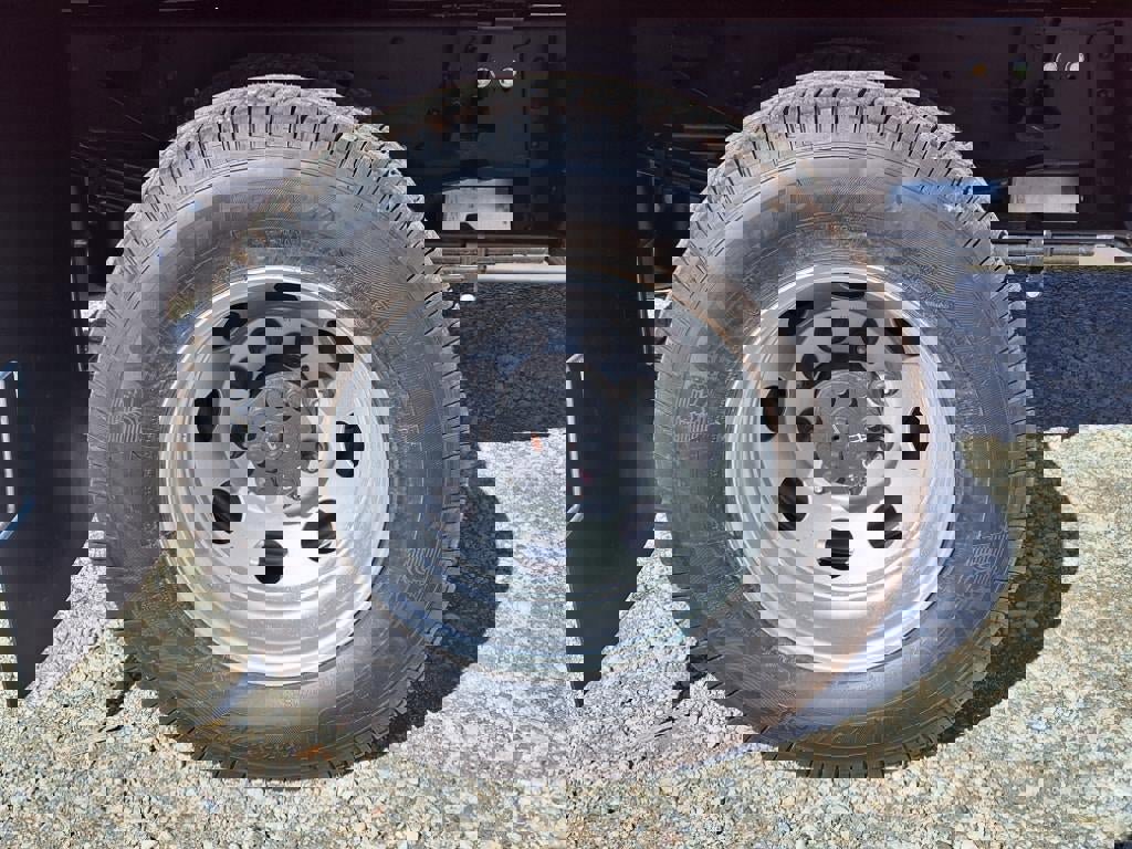 New 2025 GMC Sierra 3500 Pro w/ Convenience Package image 8