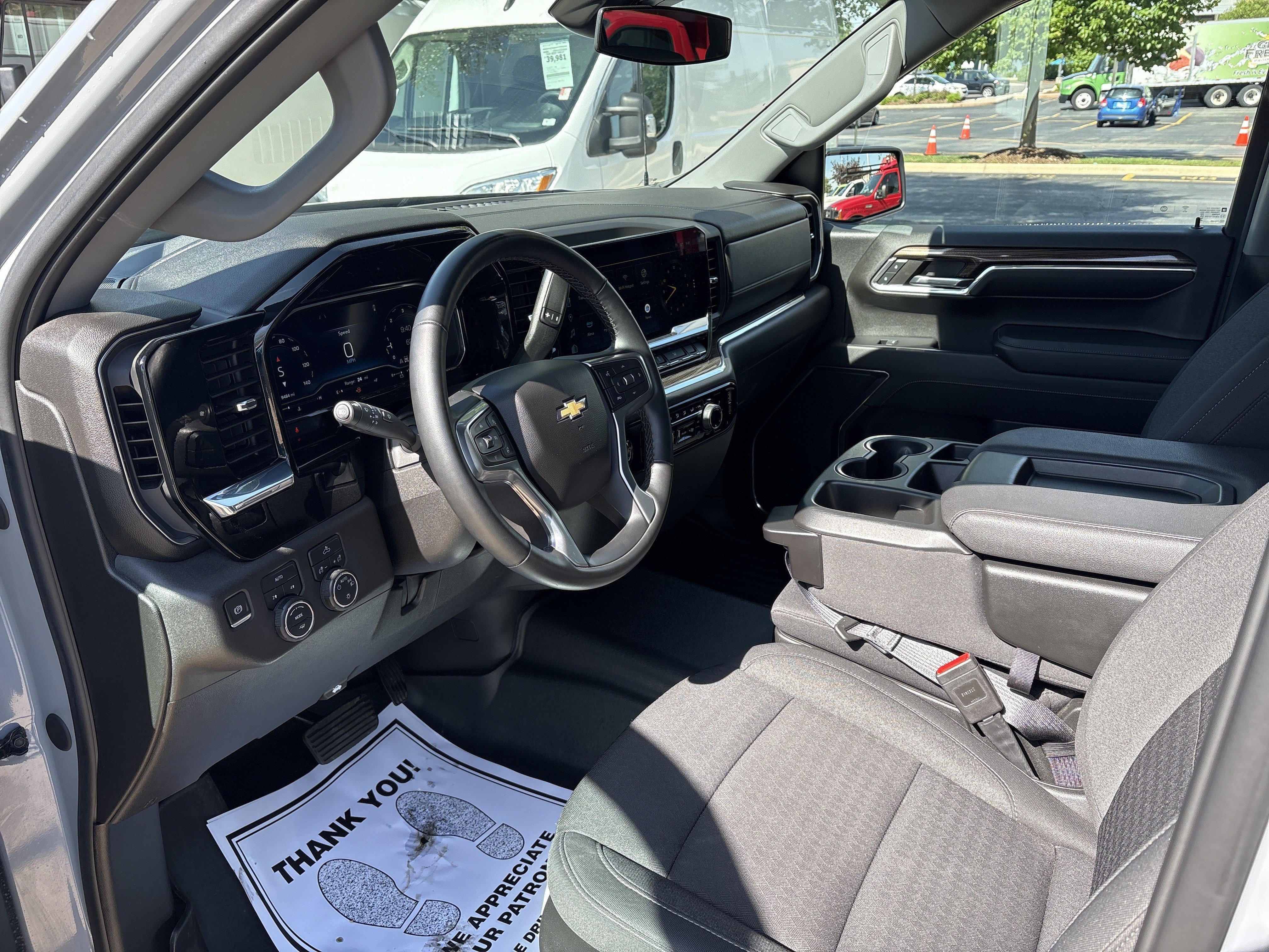Used 2024 Chevrolet Silverado 1500 LT AWD/4WD image 12