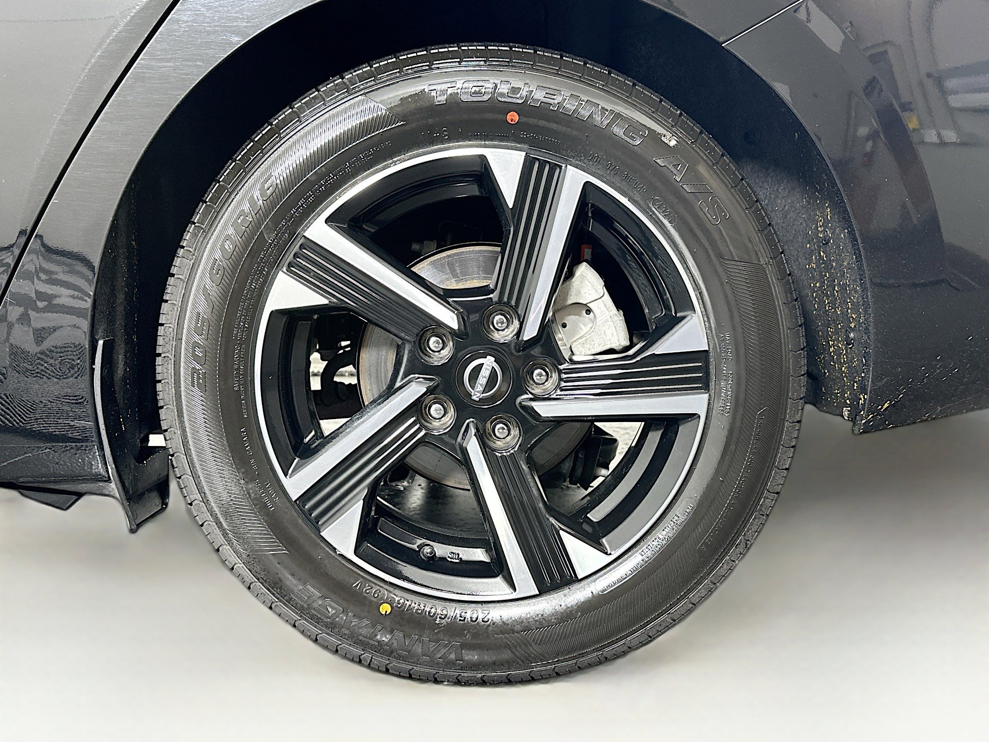 Used 2024 Nissan Sentra SV image 11