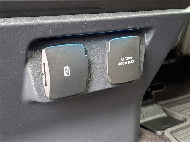 Used 2022 Ford F150 XLT w/ Equipment Group 302A High image 11