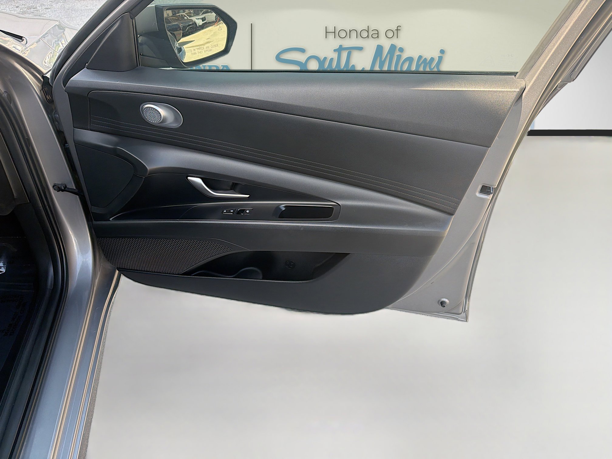 Used 2023 Hyundai Elantra Blue FWD image 32