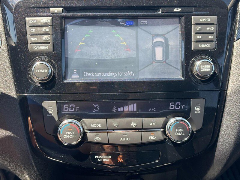 Used 2015 Nissan Rogue SL w/ SL Premium Package AWD/4WD image 23