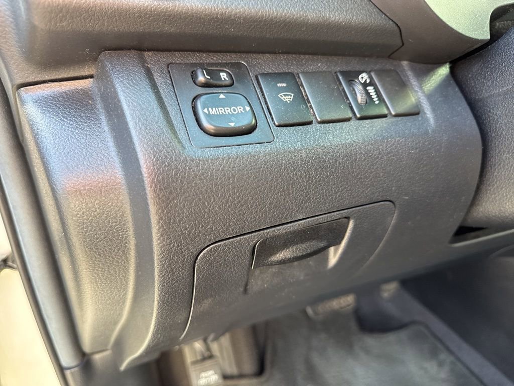 Used 2010 Toyota Highlander Sport image 17