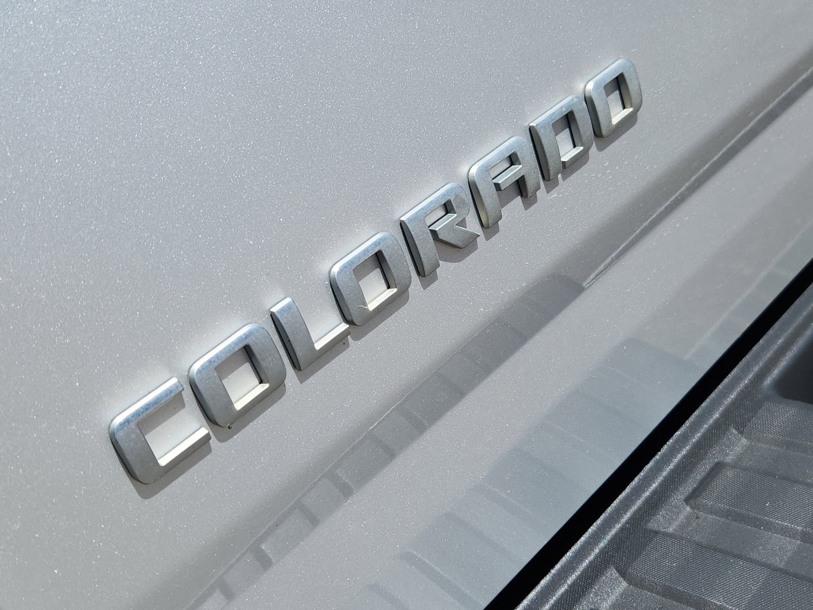 Used 2015 Chevrolet Colorado Z71 image 13