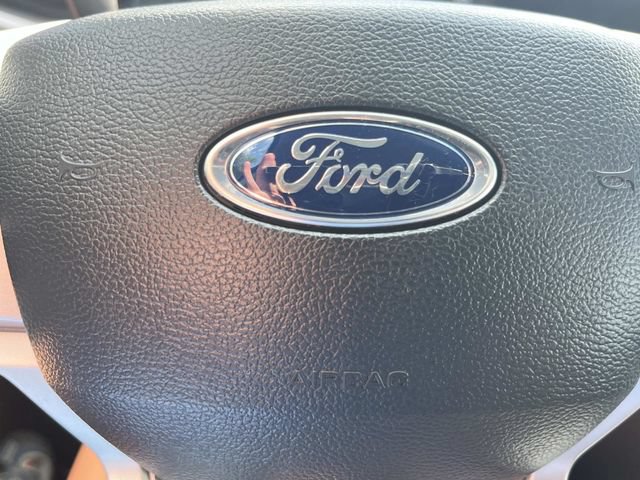 Used 2023 Ford Explorer XLT w/ Equipment Group 202A AWD/4WD image 38