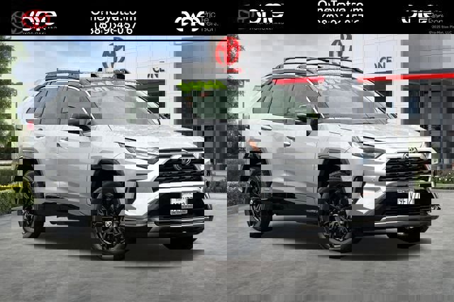 Used 2023 Toyota RAV4 XSE video 1
