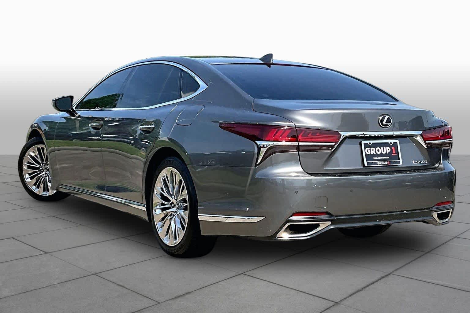 Used 2020 Lexus LS 500 w/ Interior Upgrade Package RWD image 11