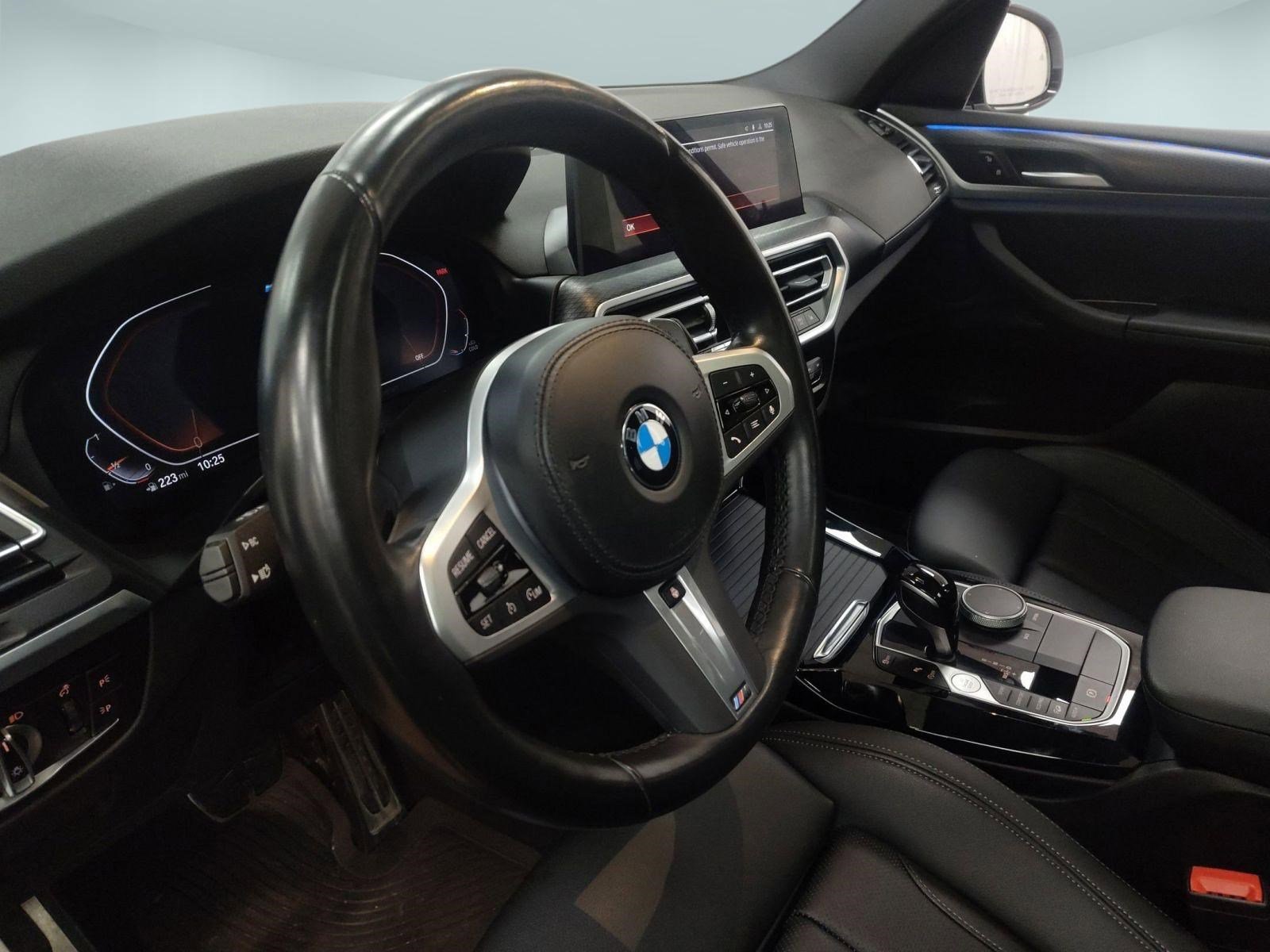 Certified 2023 BMW X3 xDrive30i w/ M Sport Package image 4