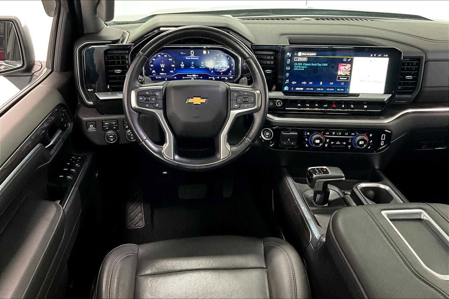 Used 2022 Chevrolet Silverado 1500 LTZ w/ LTZ Convenience Package II image 12