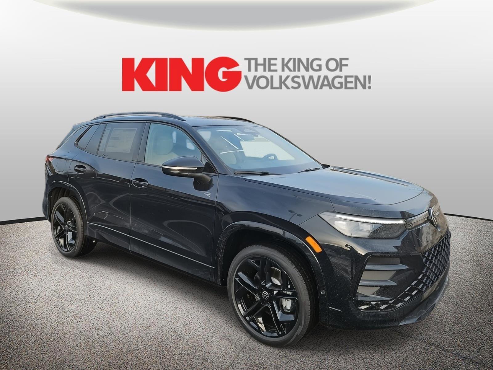 New 2026 Volkswagen Tiguan SE R-Line image 1