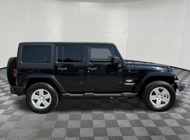 Used 2011 Jeep Wrangler Unlimited Sahara AWD/4WD image 7