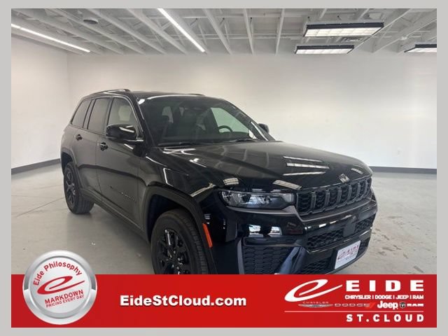 New 2026 Jeep Grand Cherokee Altitude