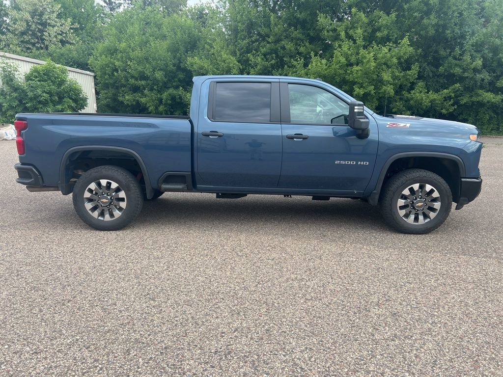 Used 2025 Chevrolet Silverado 2500 Custom w/ Custom Value Package AWD/4WD image 10