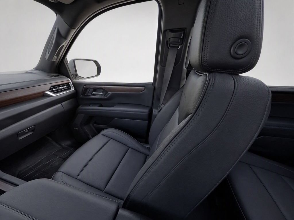 New 2026 GMC Yukon XL Denali w/ Sun & Power Step Package AWD/4WD image 30