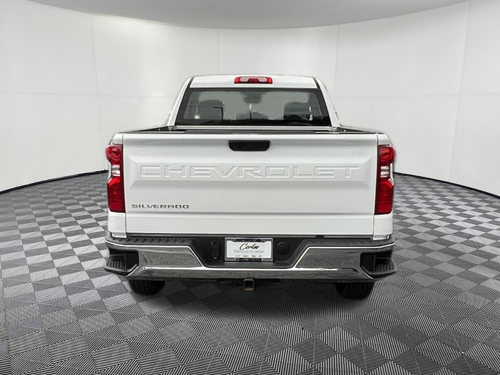 Used 2025 Chevrolet Silverado 1500 W/T RWD image 5
