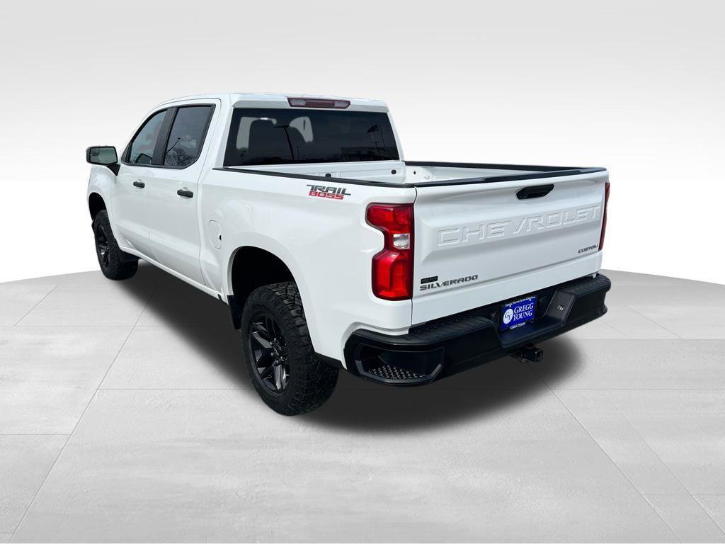 Used 2020 Chevrolet Silverado 1500 Custom Trail Boss w/ Infotainment Package image 4
