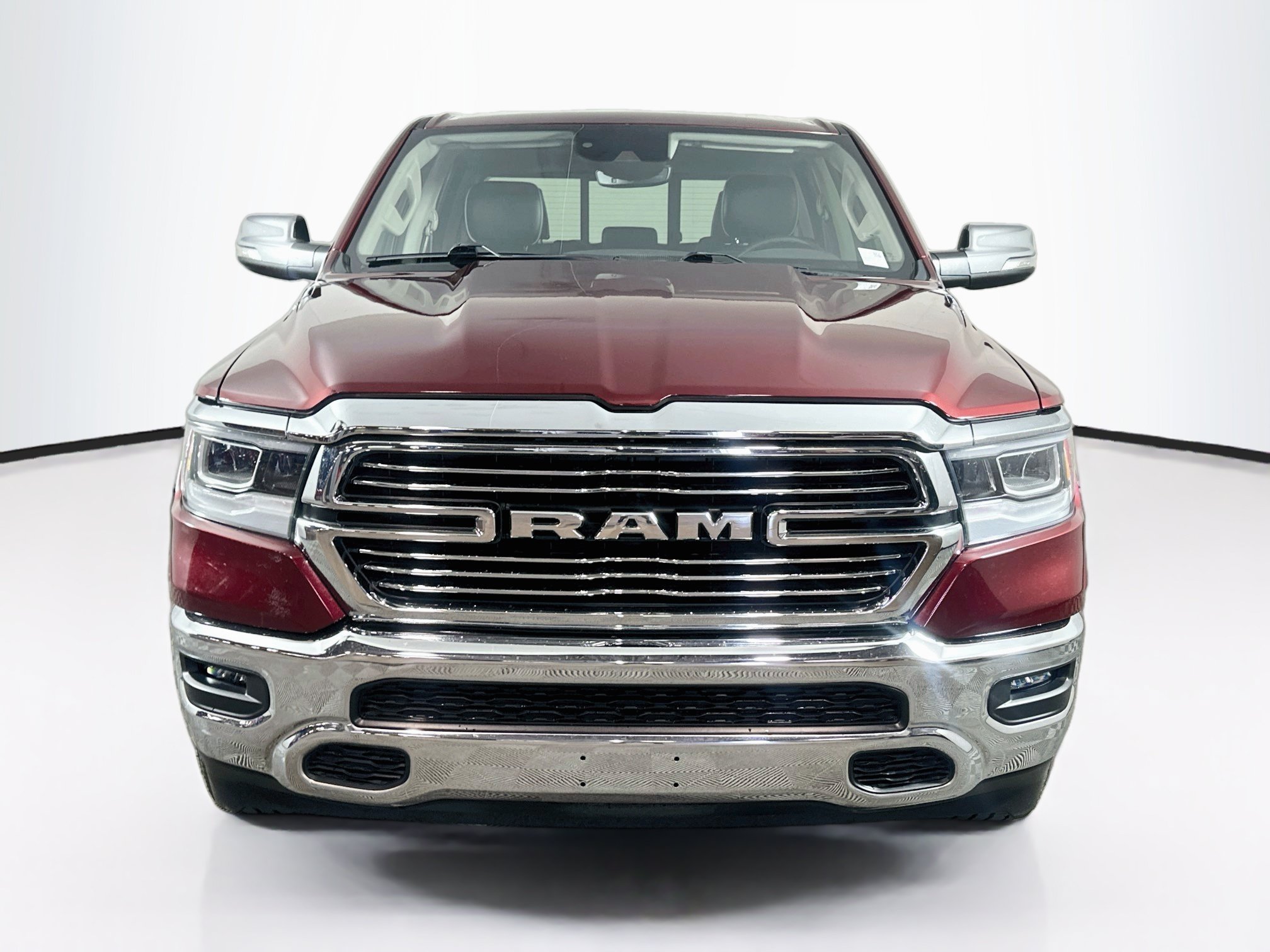 Used 2022 RAM 1500 Laramie AWD/4WD image 2