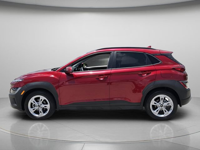 Used 2023 Hyundai Kona SEL w/ Convenience Package FWD image 3