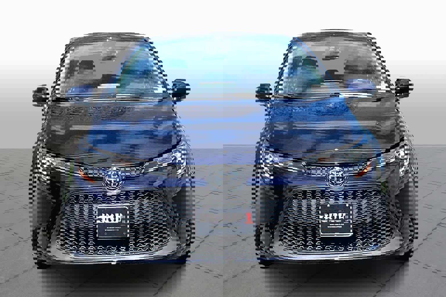 Used 2022 Toyota Corolla LE image 4