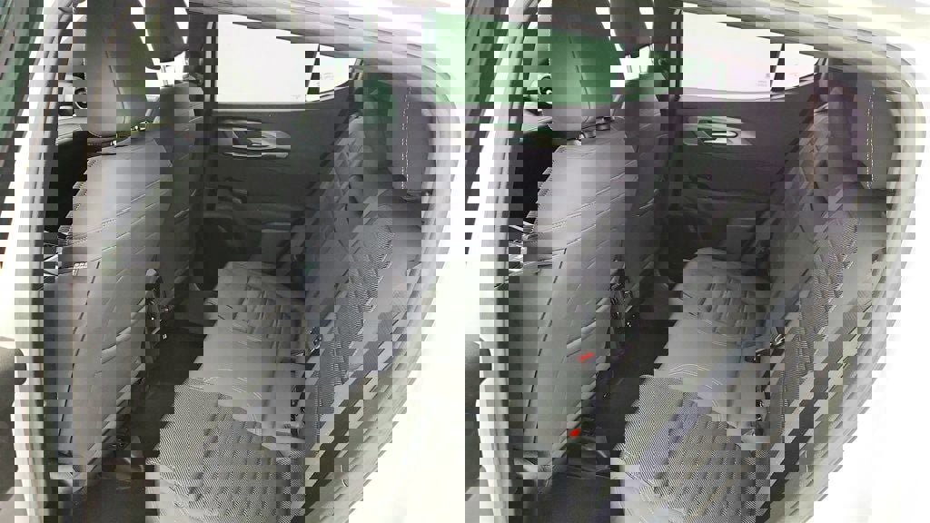 Used 2024 Alfa Romeo Tonale Ti image 26