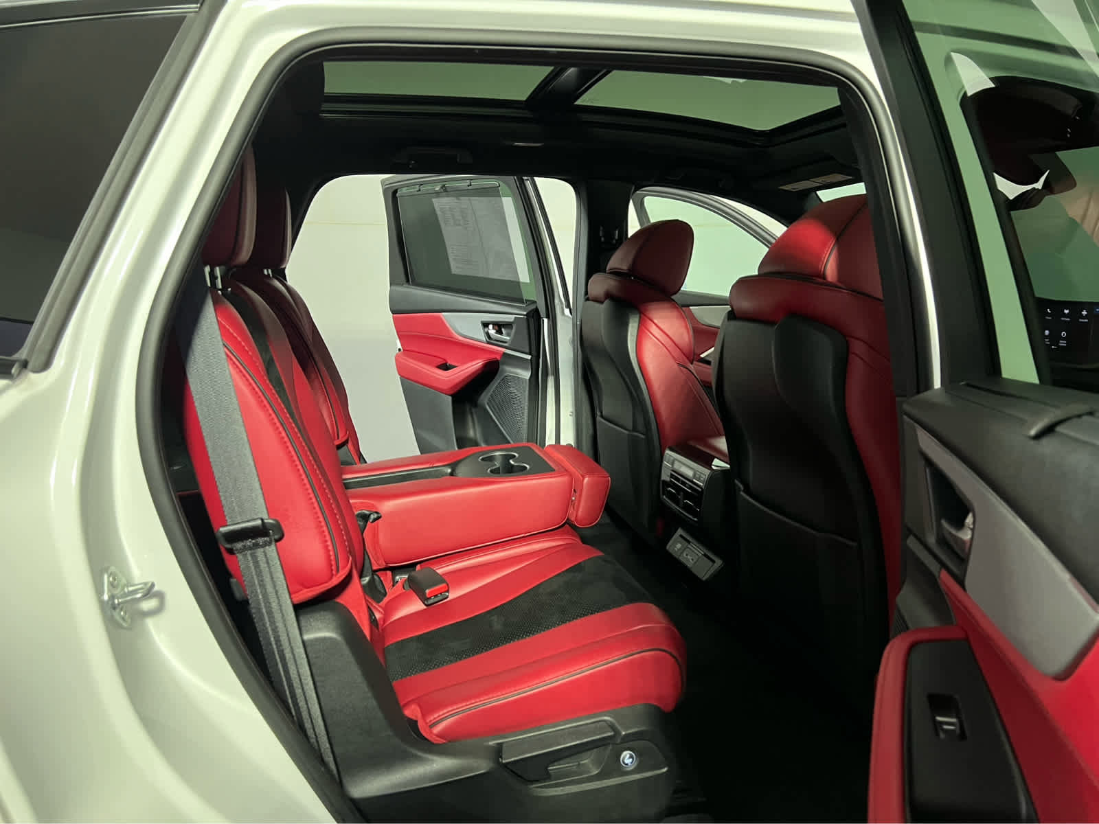 Certified 2024 Acura MDX A-Spec image 29