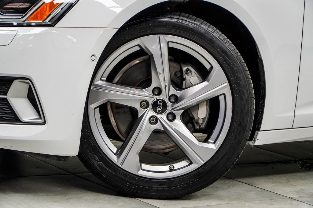 Used 2024 Audi A6 Premium Plus image 3