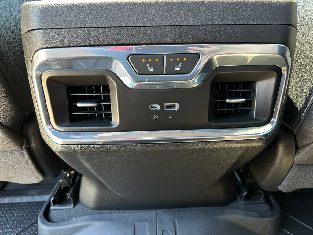 Used 2024 Chevrolet Silverado 3500 High Country AWD/4WD image 38