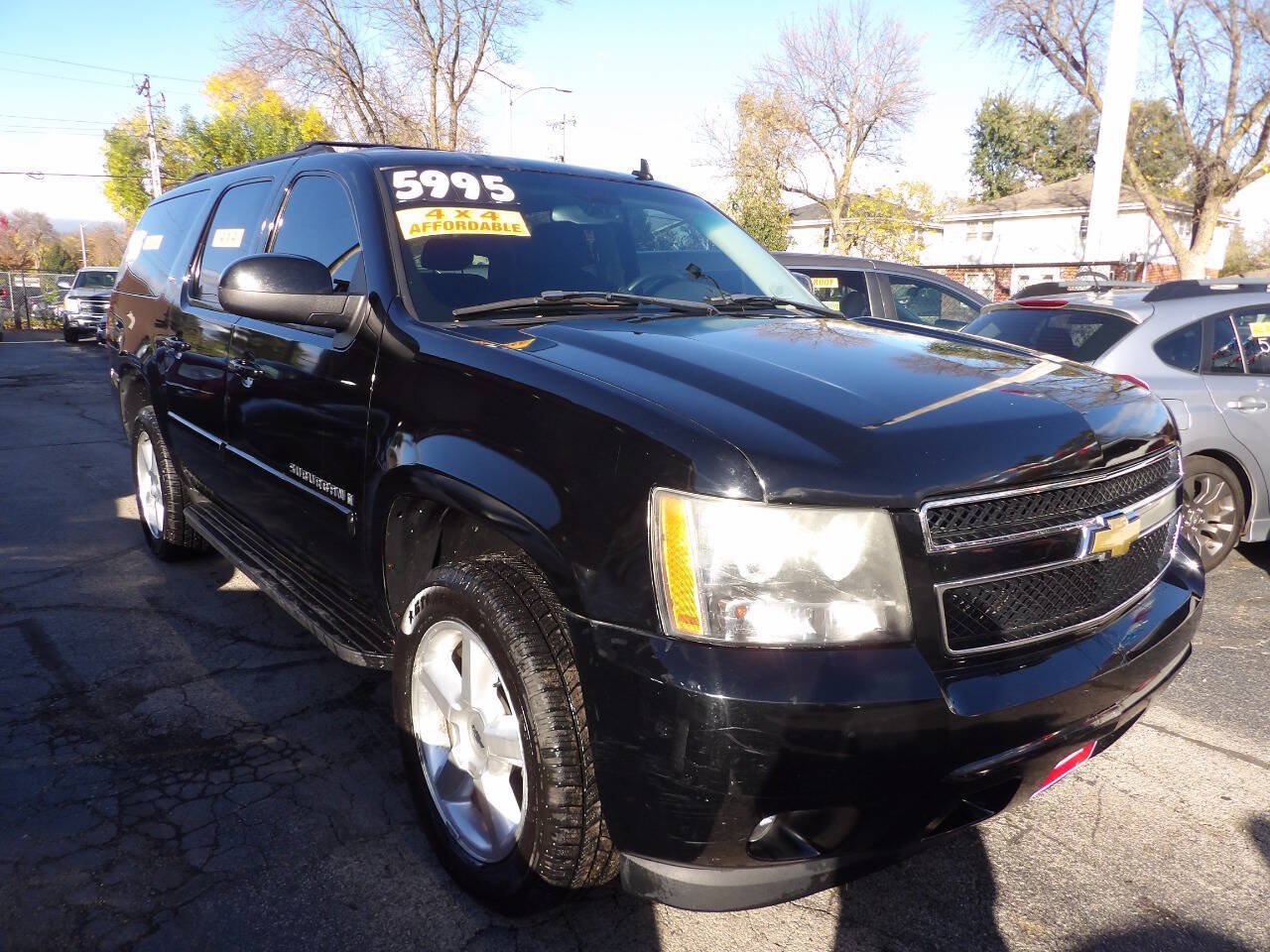 Used 2008 Chevrolet Suburban LT AWD/4WD image 3
